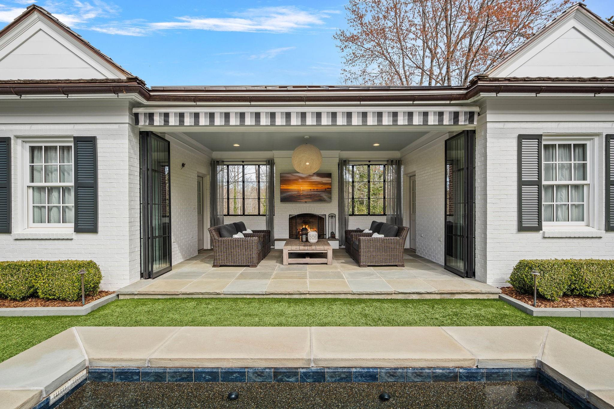 The Pines - Residential