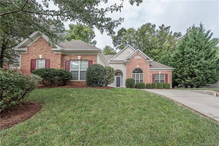 Just Listed - Newly painted 1 level home in Popular Colton Ridge. Split floor plan w/Large Master bedroom fit for a King or Queen. Master Bath has extra large bathtub, separate shower, dual sinks & a big WIC - Open Floor plan - large family room w/vaulted ceilings & gas fireplace. Large open kitchen w/eat-in area & separate dining room area. Cute little outside enclosed porch, over-sized 2 car garage, water filtration system, extended patio area w/private wooded backyard - Won't last long