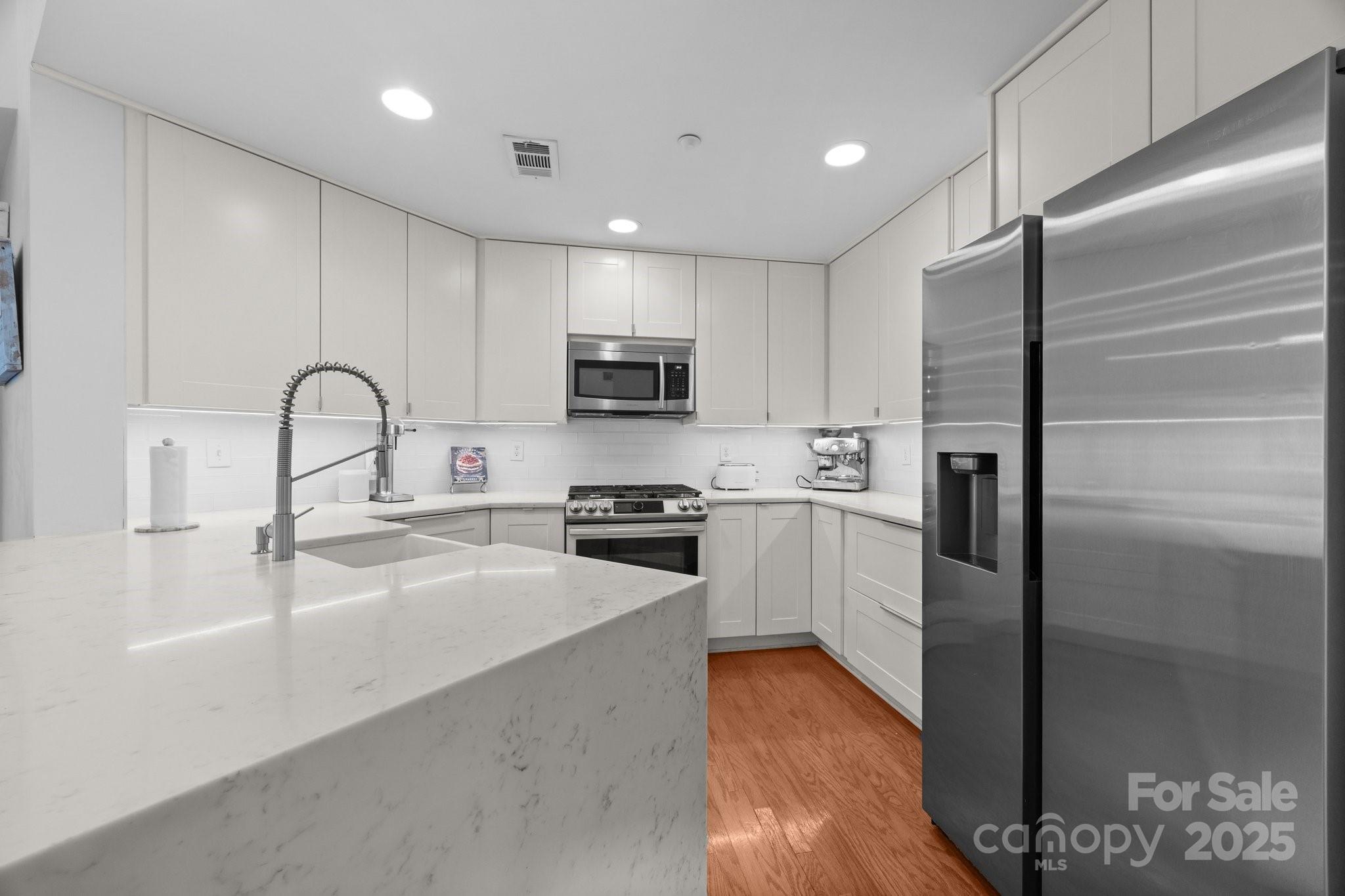 415 N Church Street 311