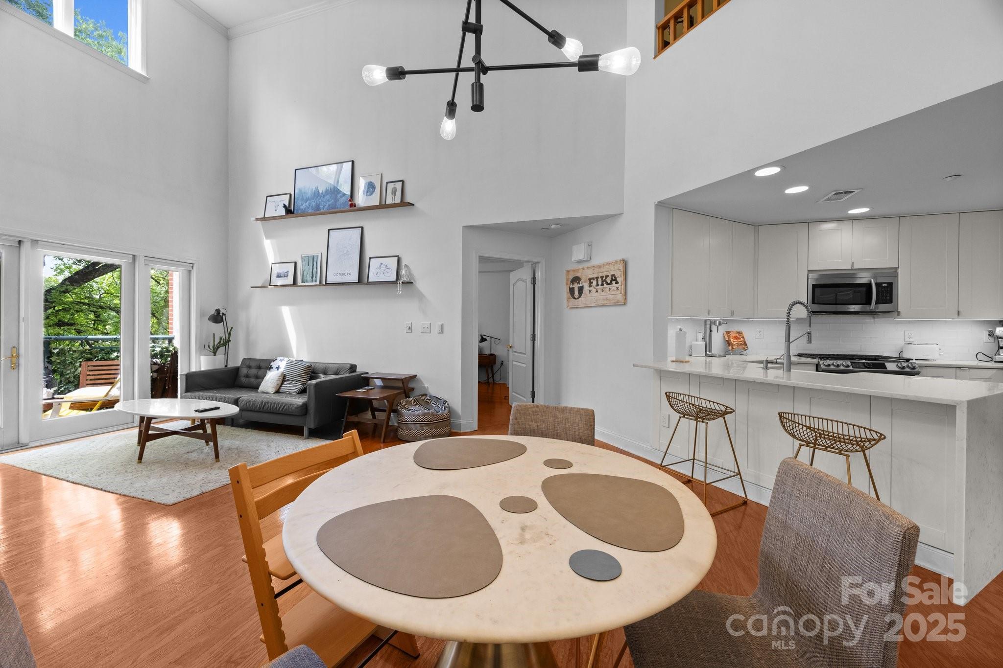 415 N Church Street 311