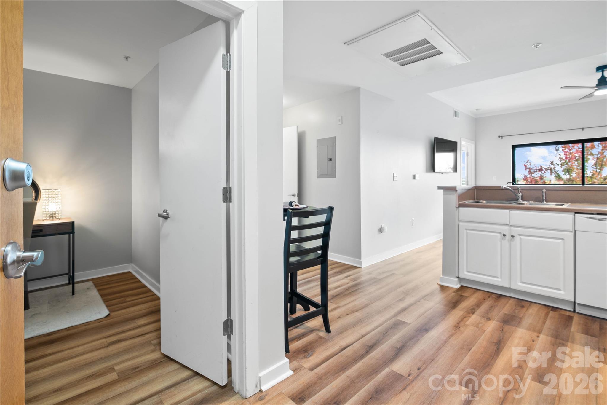 715 North Church Street - Residential