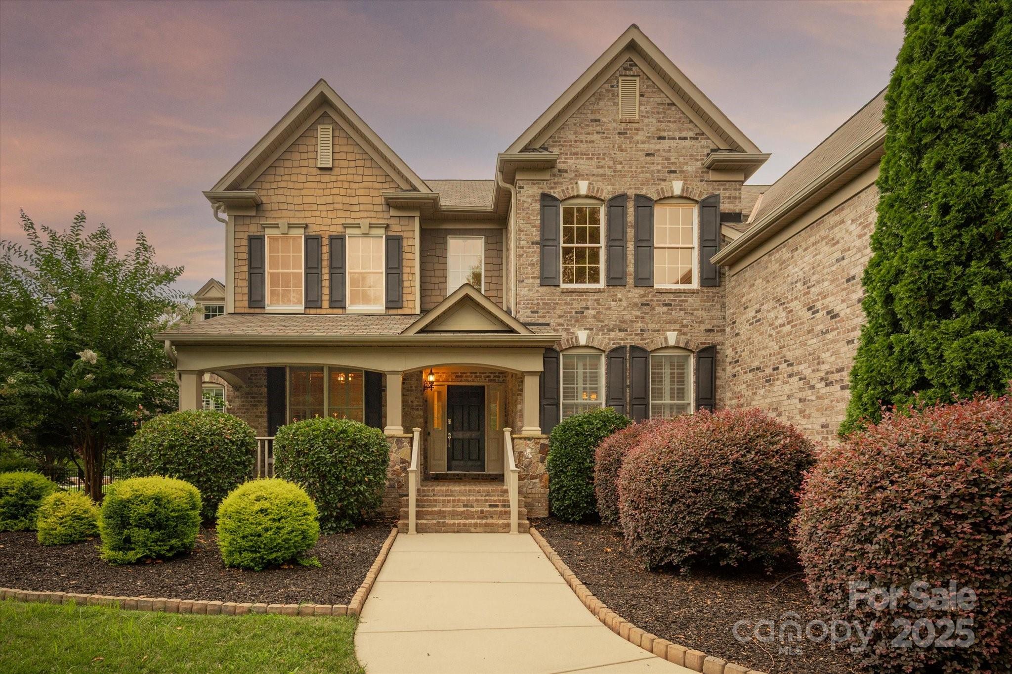 5013 Autumn Blossom Lane