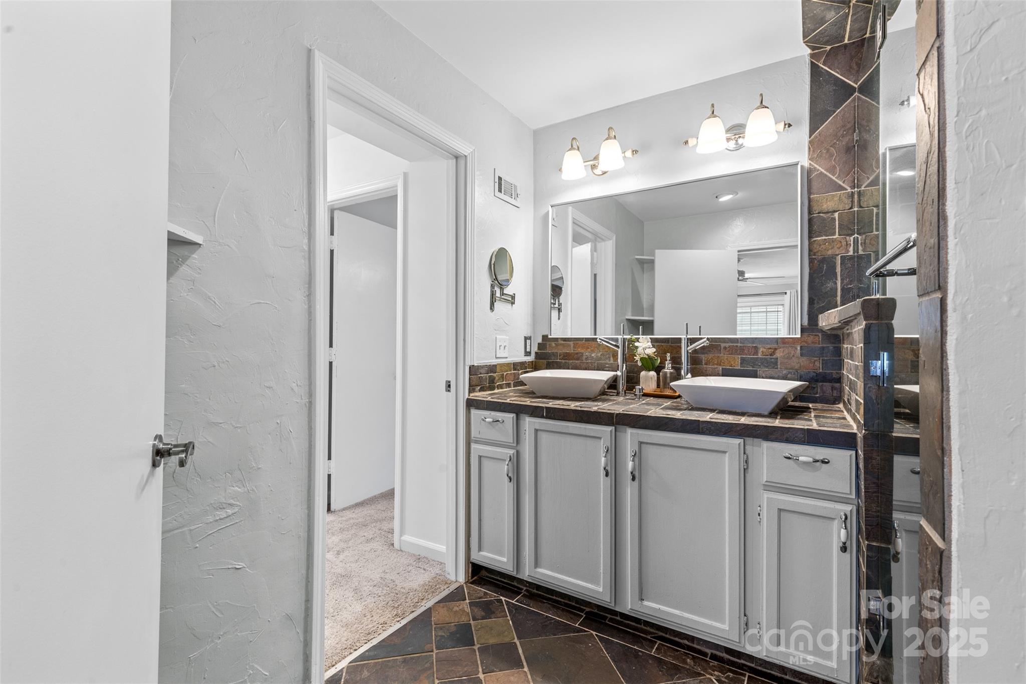 Ashbrook Condos - Residential