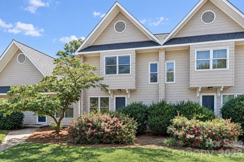 Photo of 205 S Academy Street, Mooresville, NC 28115 (MLS # 4422871)