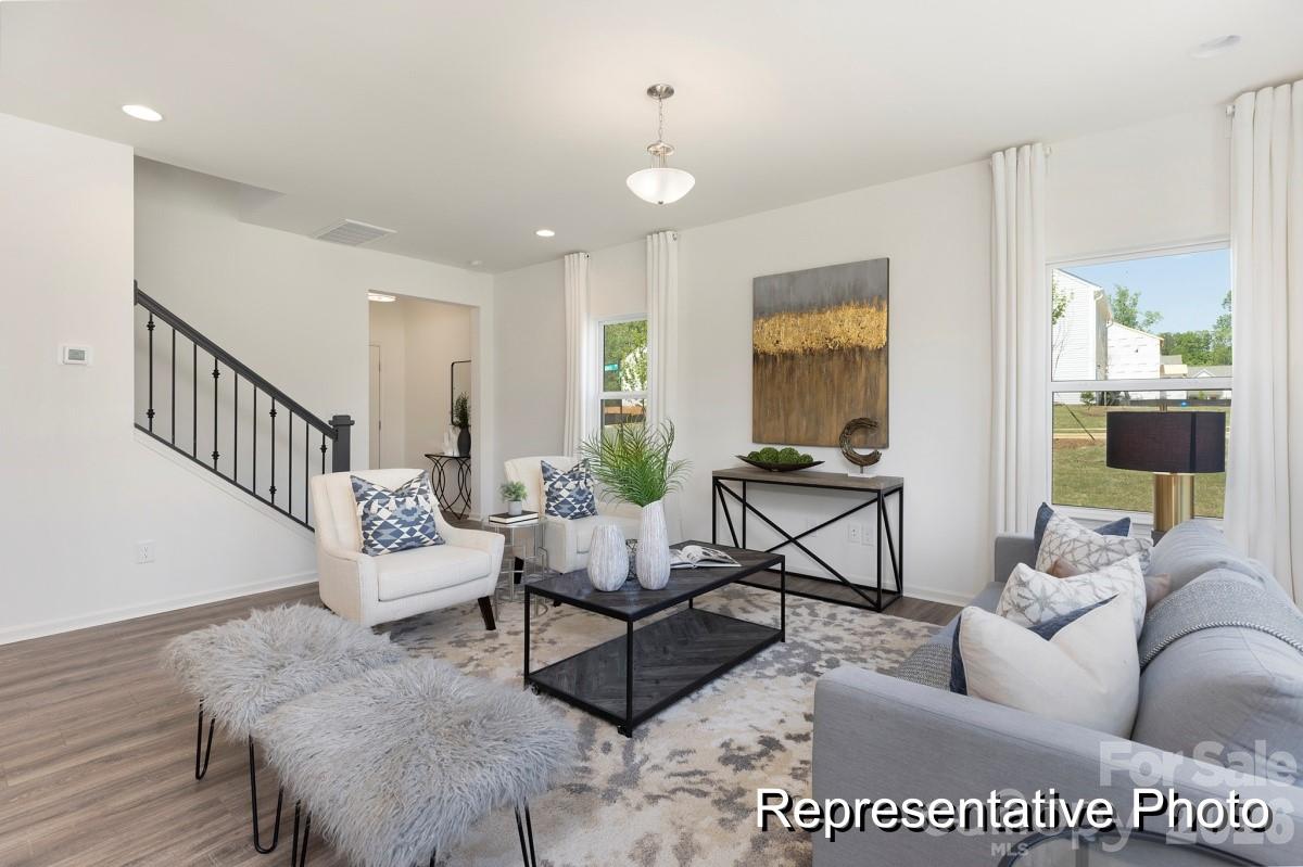 211 Streamside Drive 89p