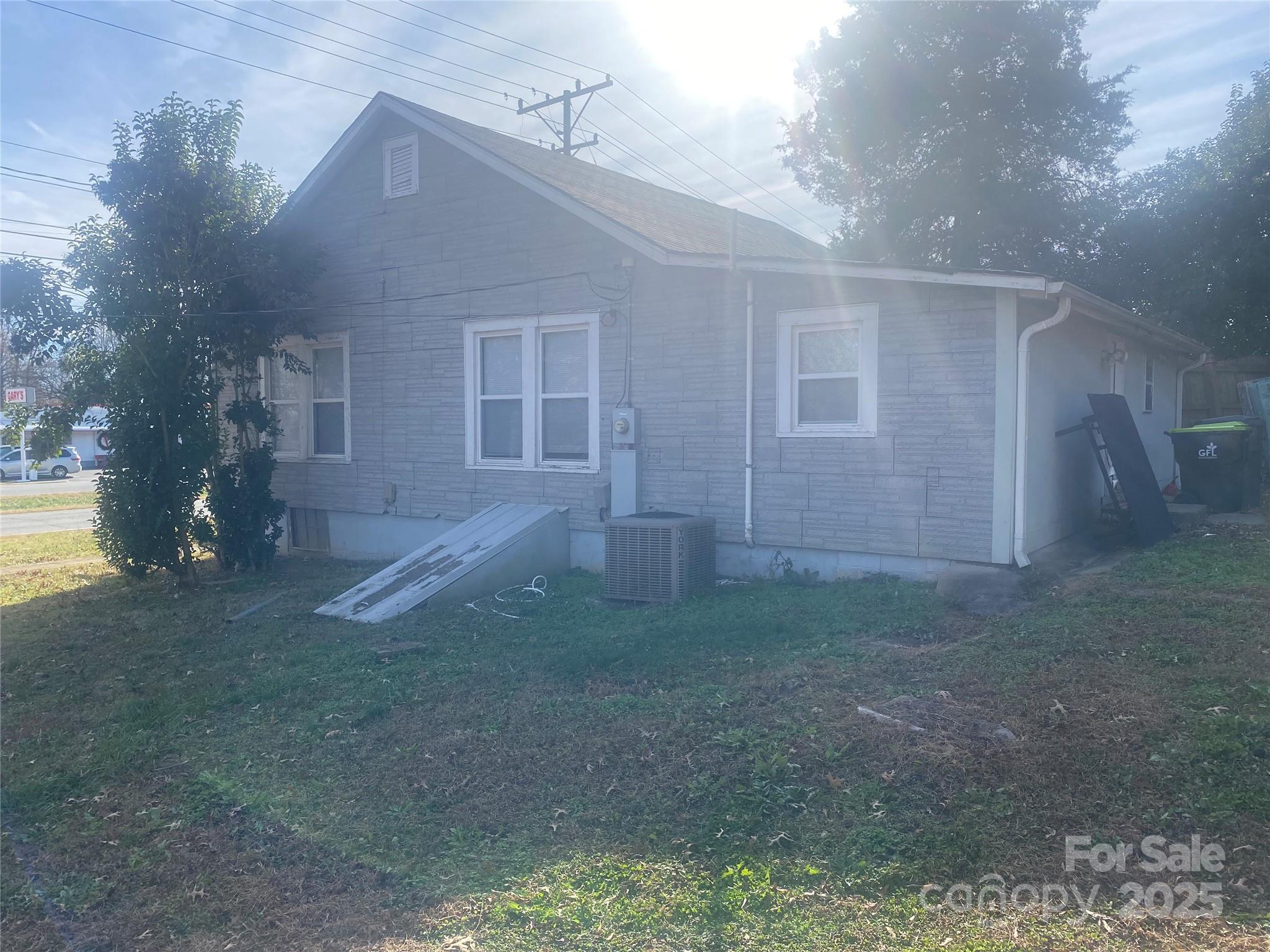 619 N us hwy 29 Highway