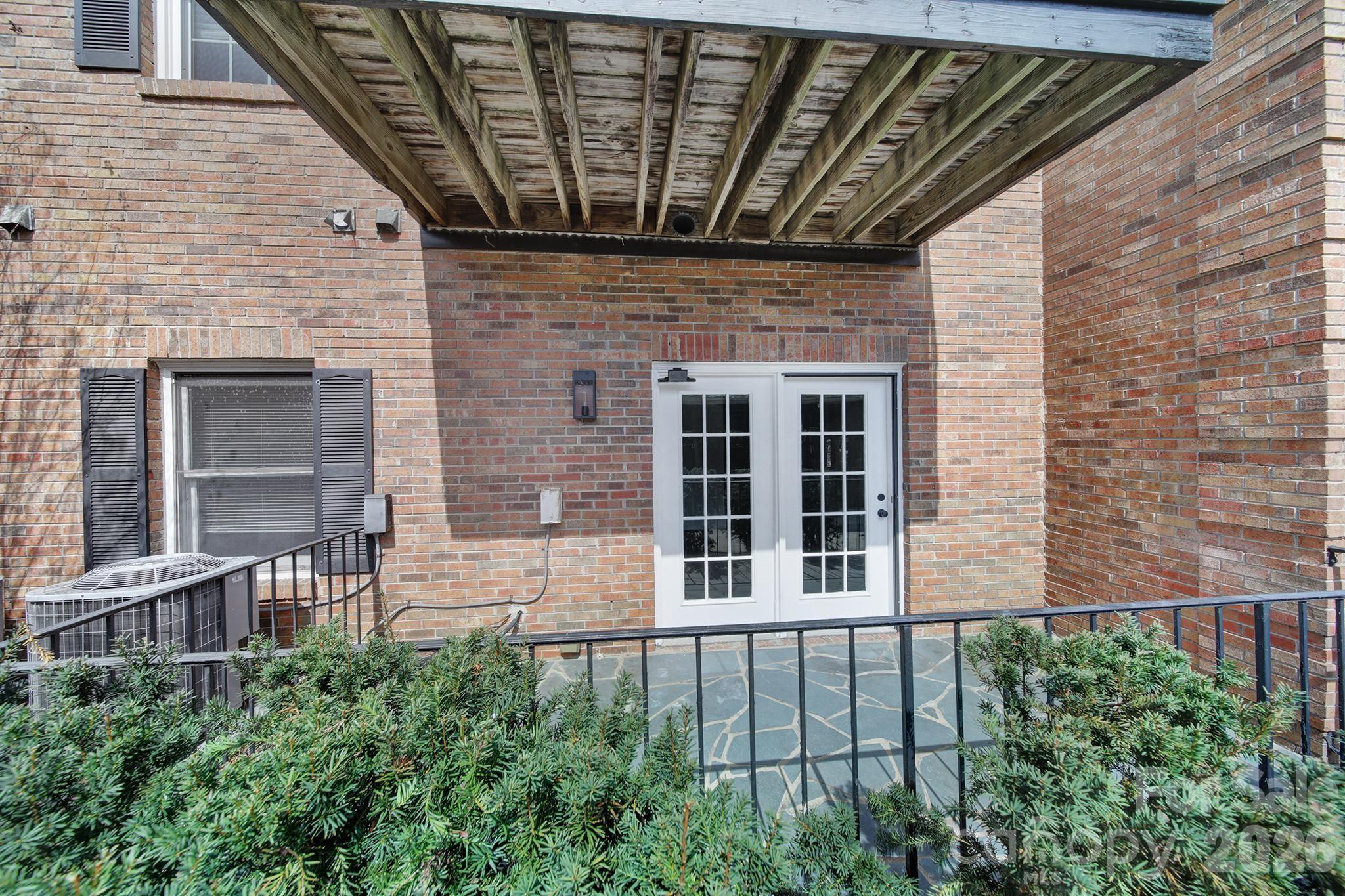 King John Condos - Residential