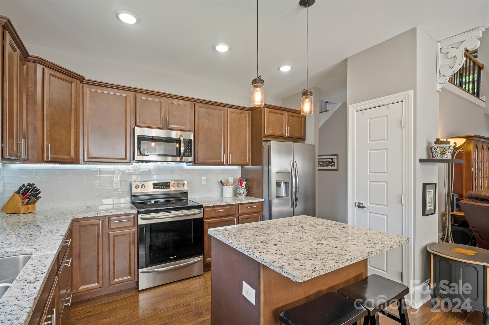 Waterstone - Residential