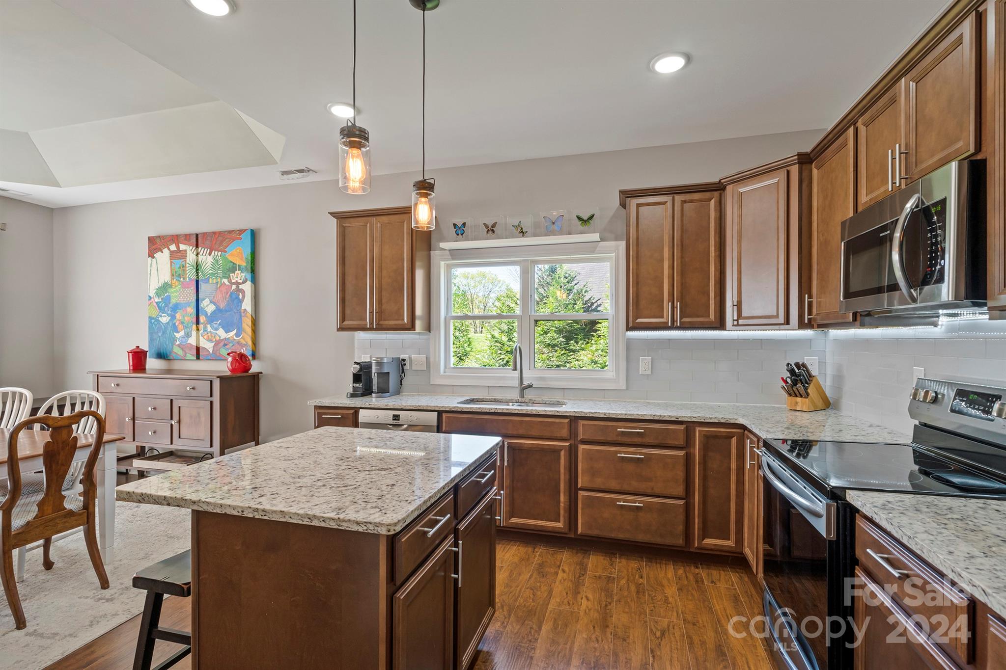 Waterstone - Residential