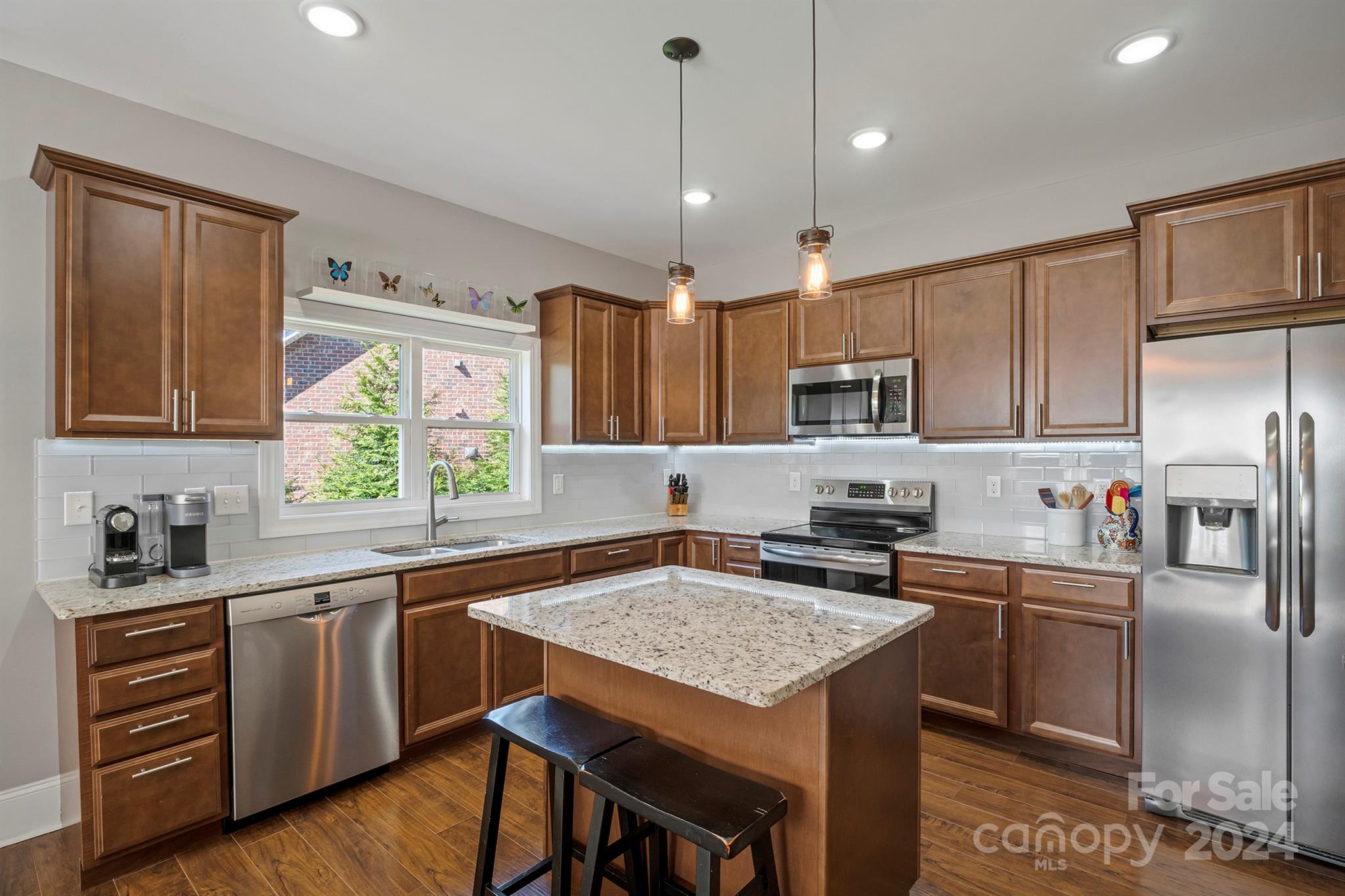 Waterstone - Residential