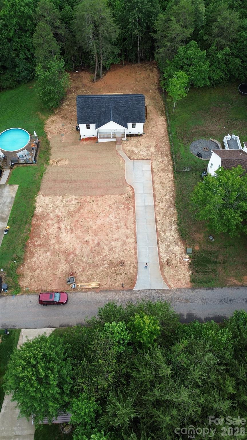 120 Whistling Pines Drive
