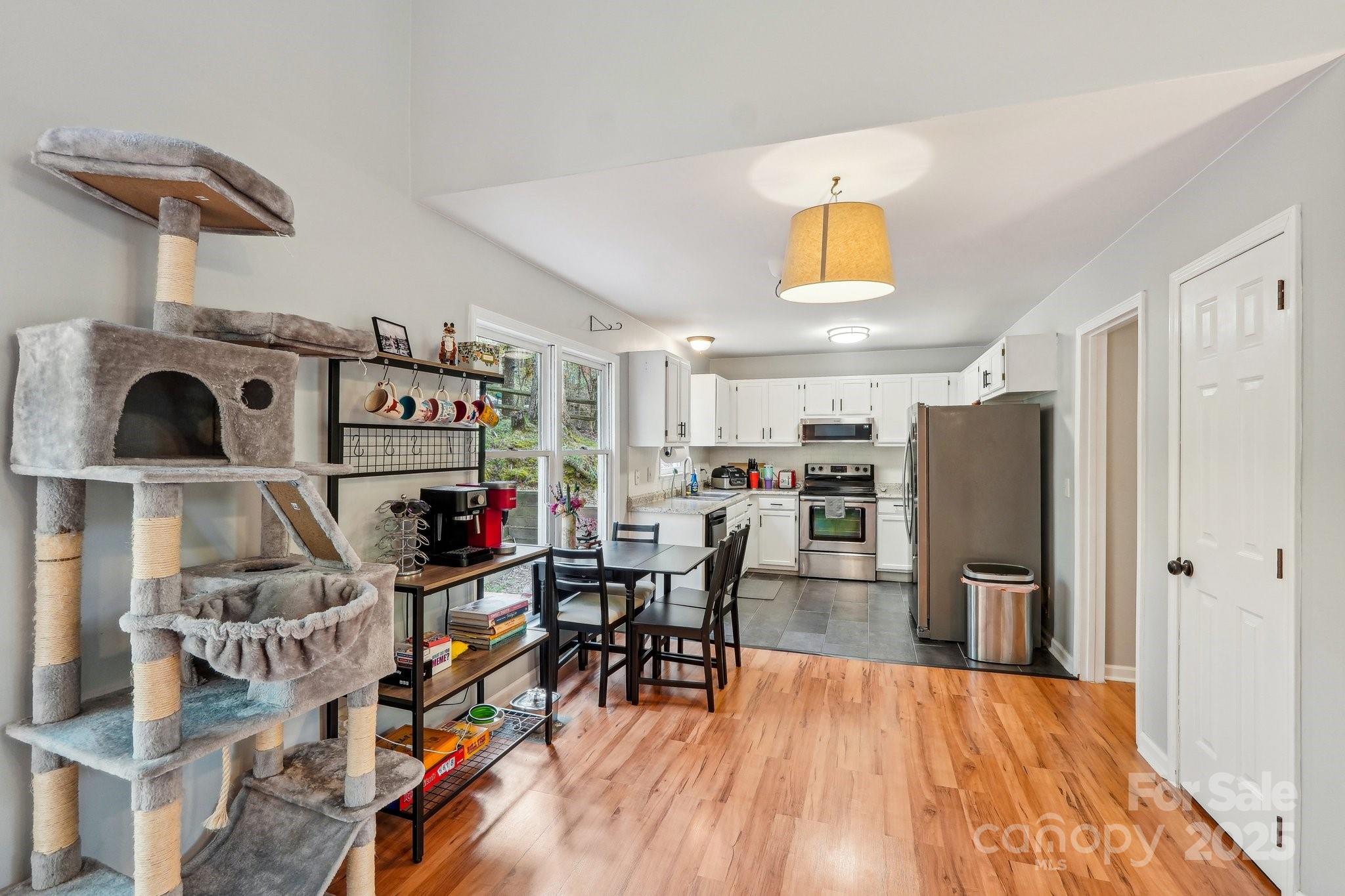 Tega Cay - Residential