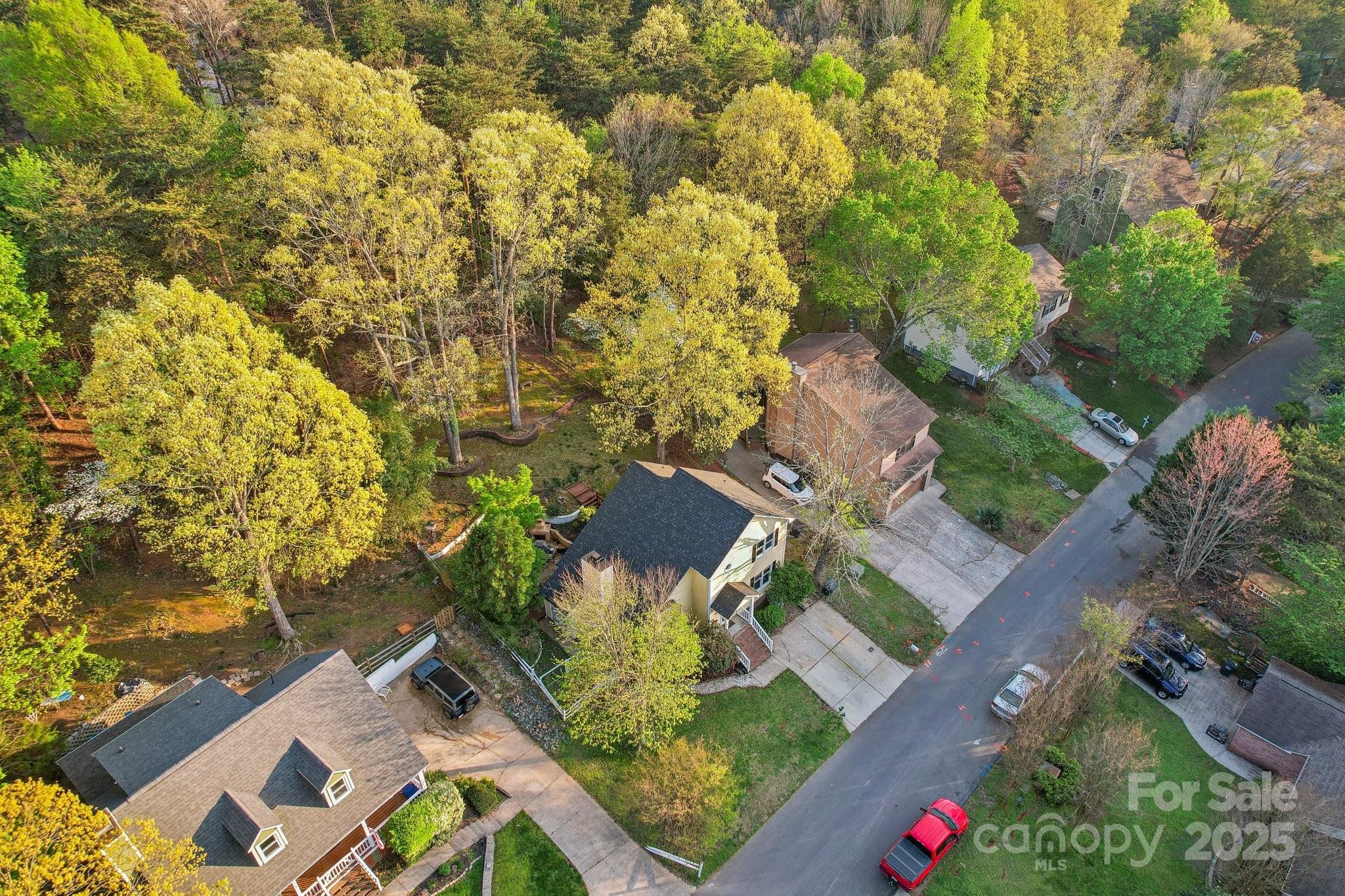 Tega Cay - Residential