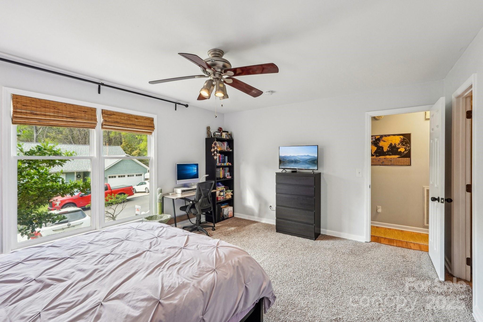 Tega Cay - Residential