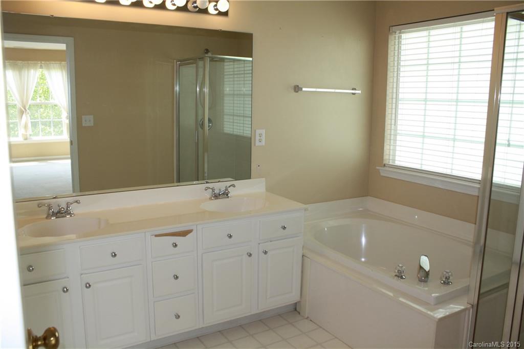 Highland Creek - Residential