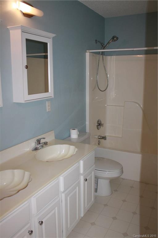 Highland Creek - Residential