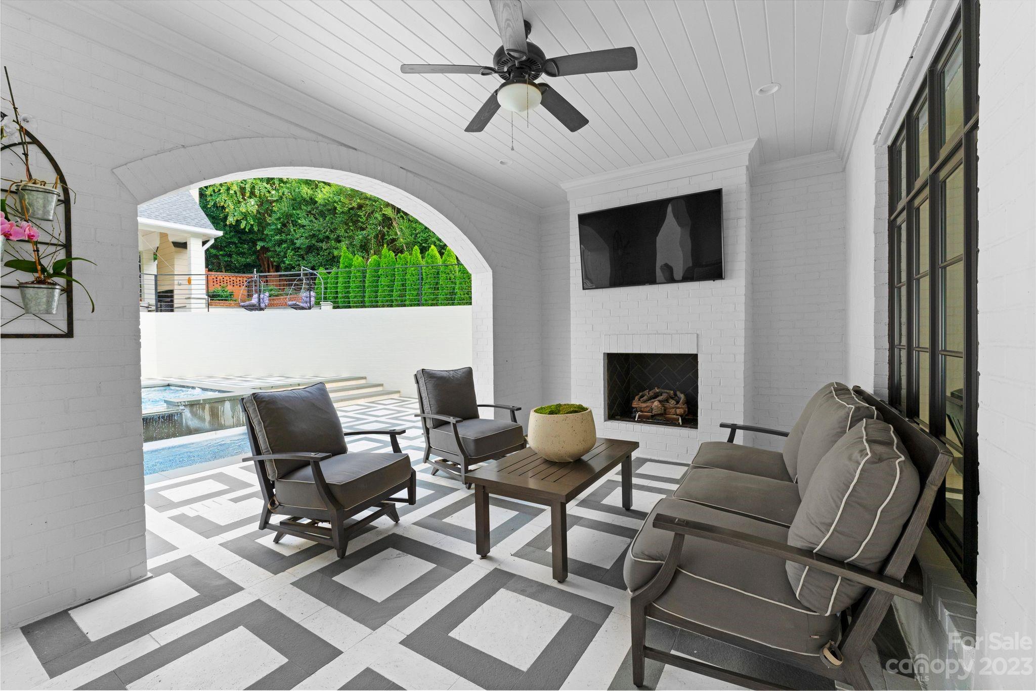 Myers Park - Residential