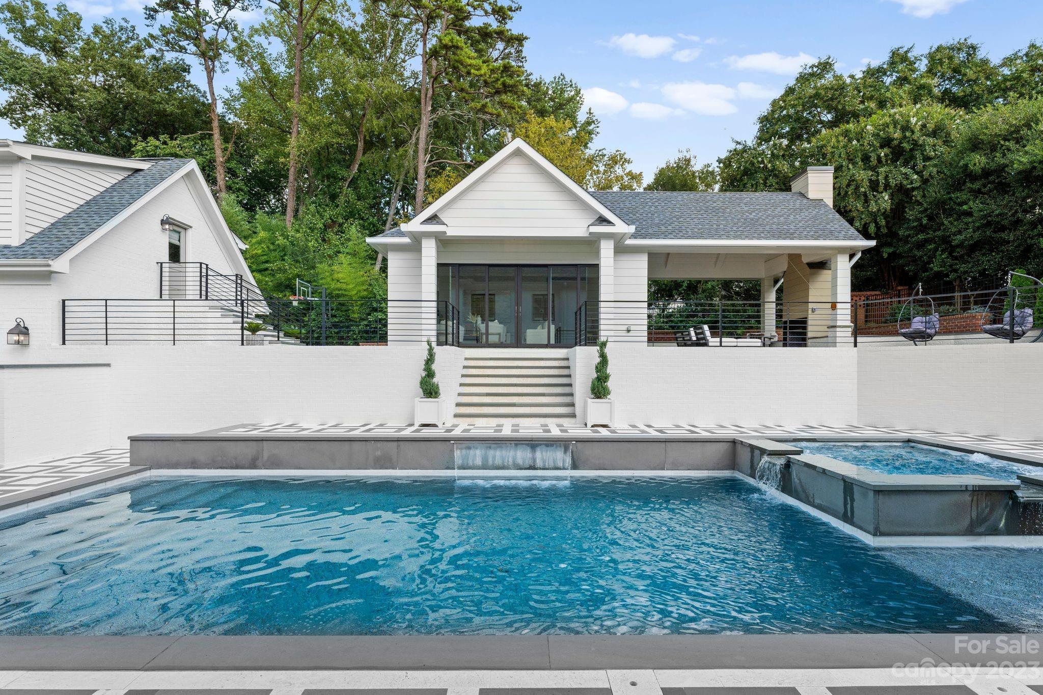 Myers Park - Residential