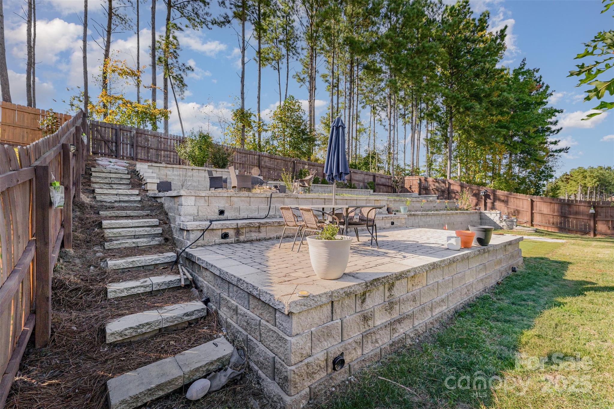 2241 Lanza Drive