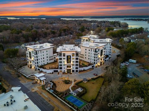 19329 Watermark Drive 261/262 Cornelius NC 28031
