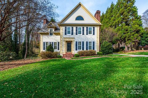 560 20th Avenue Court NW Hickory NC 28601