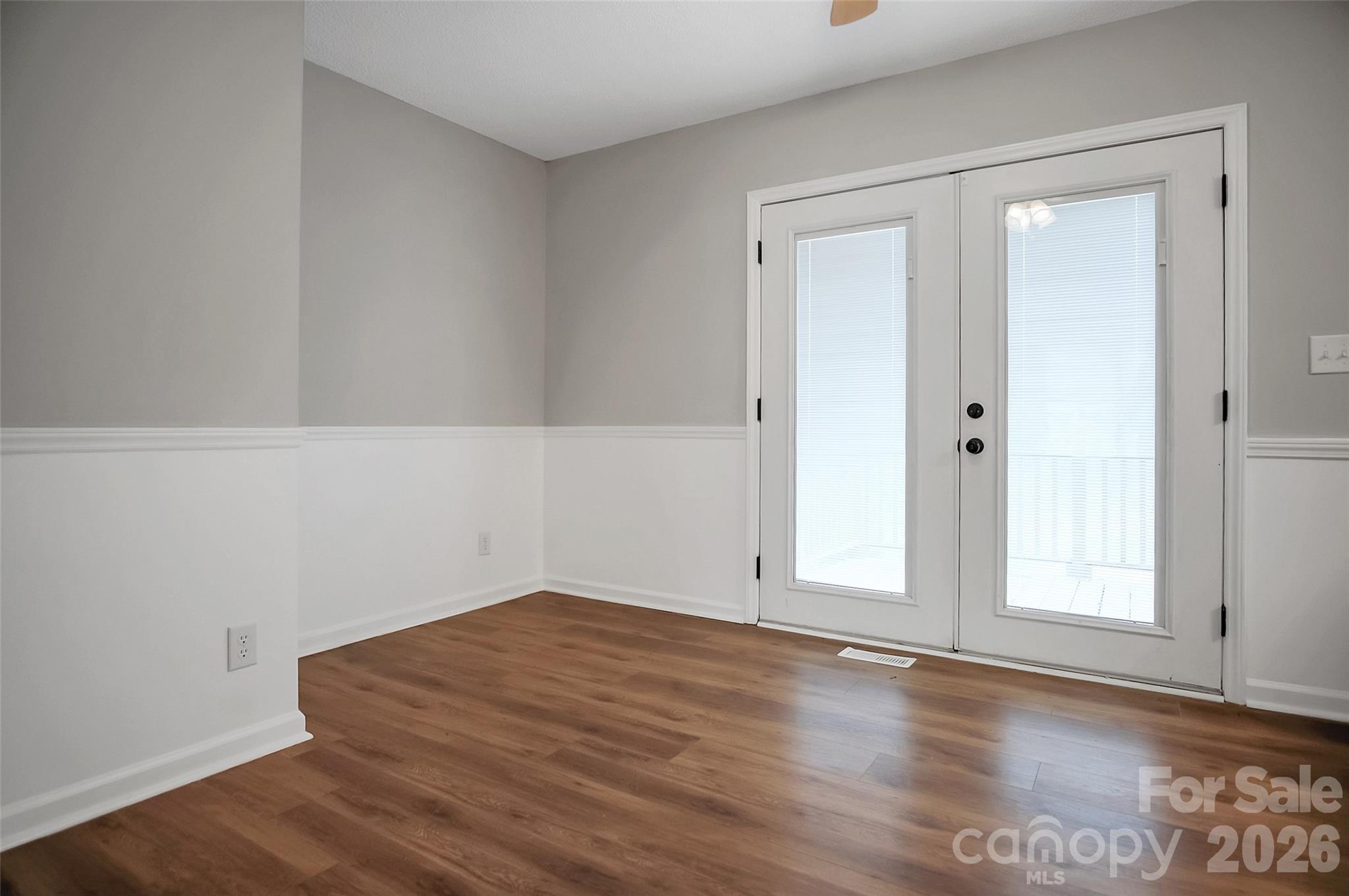 STONEWALL JACKSON PARK - Residential