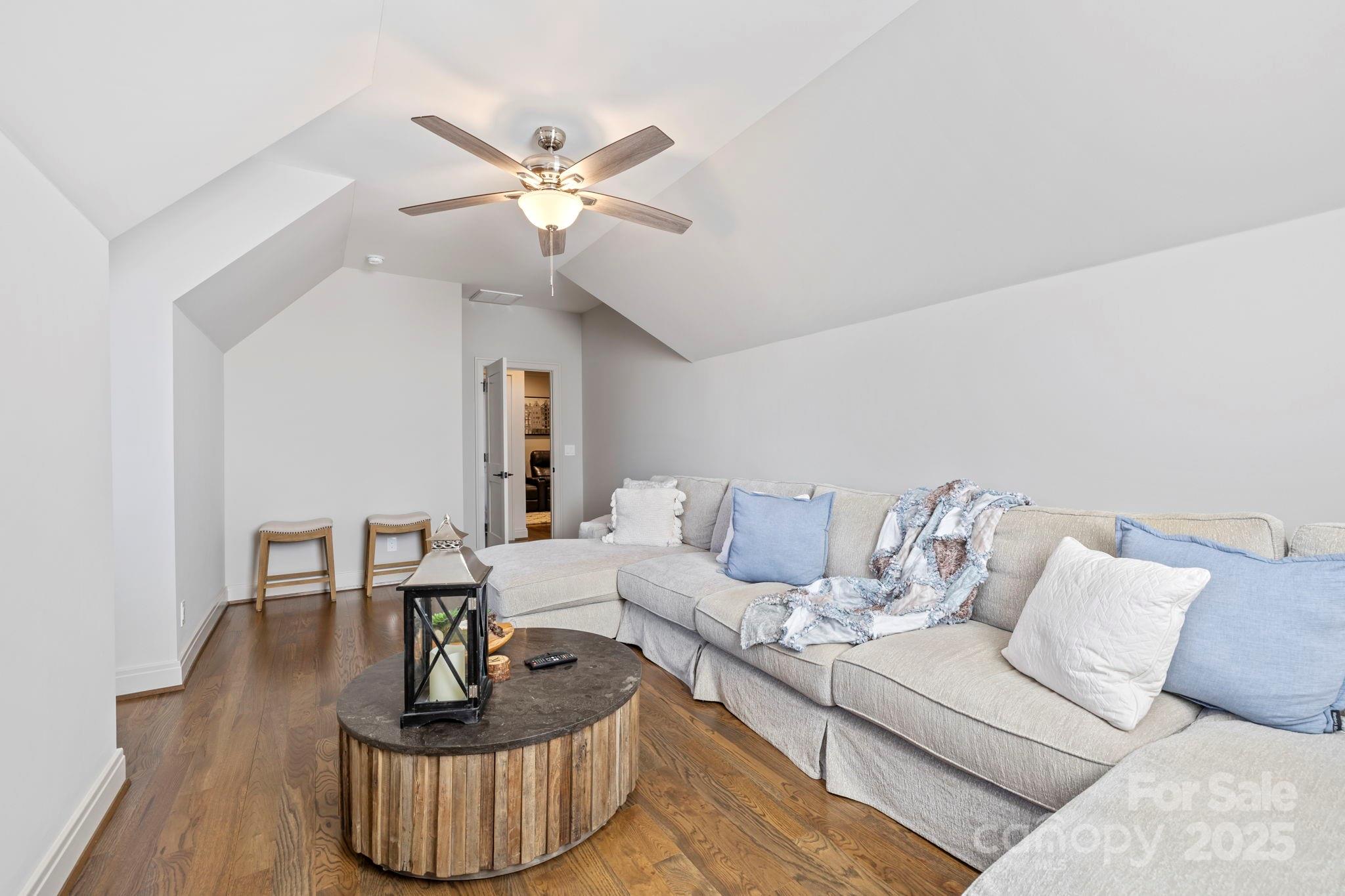 Grand Highlands At Waterford Lakes - Residential