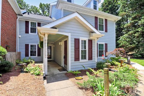 Photo of 9232 Kings Canyon Drive, Charlotte, NC 28210 (MLS # 4380985)