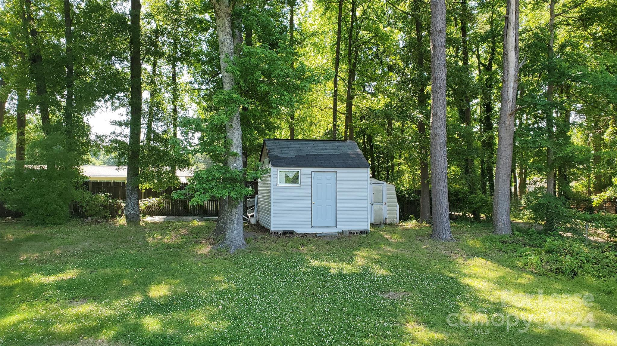 Carrie Hills - Residential Lease