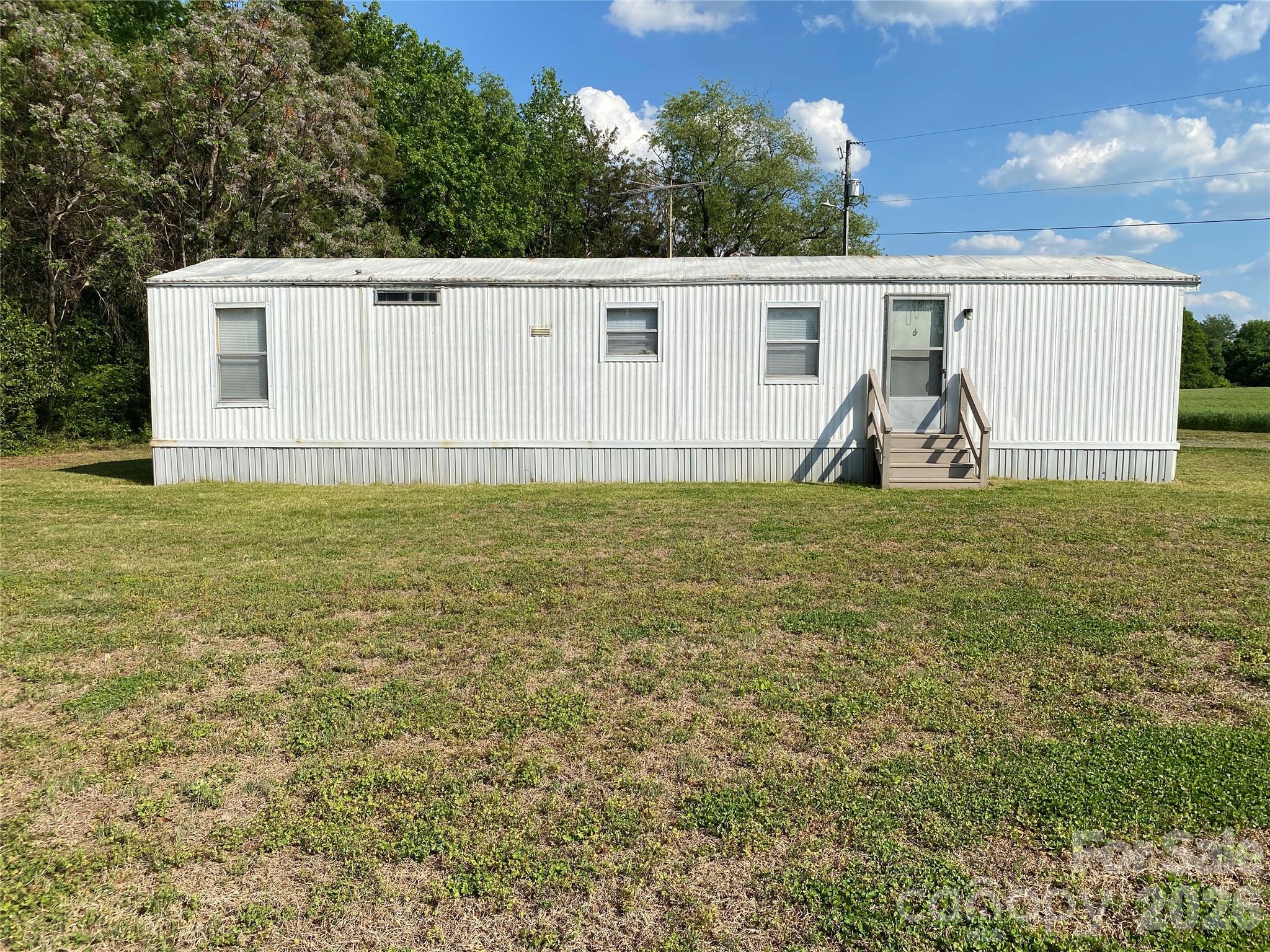 2930 Old Camden Road