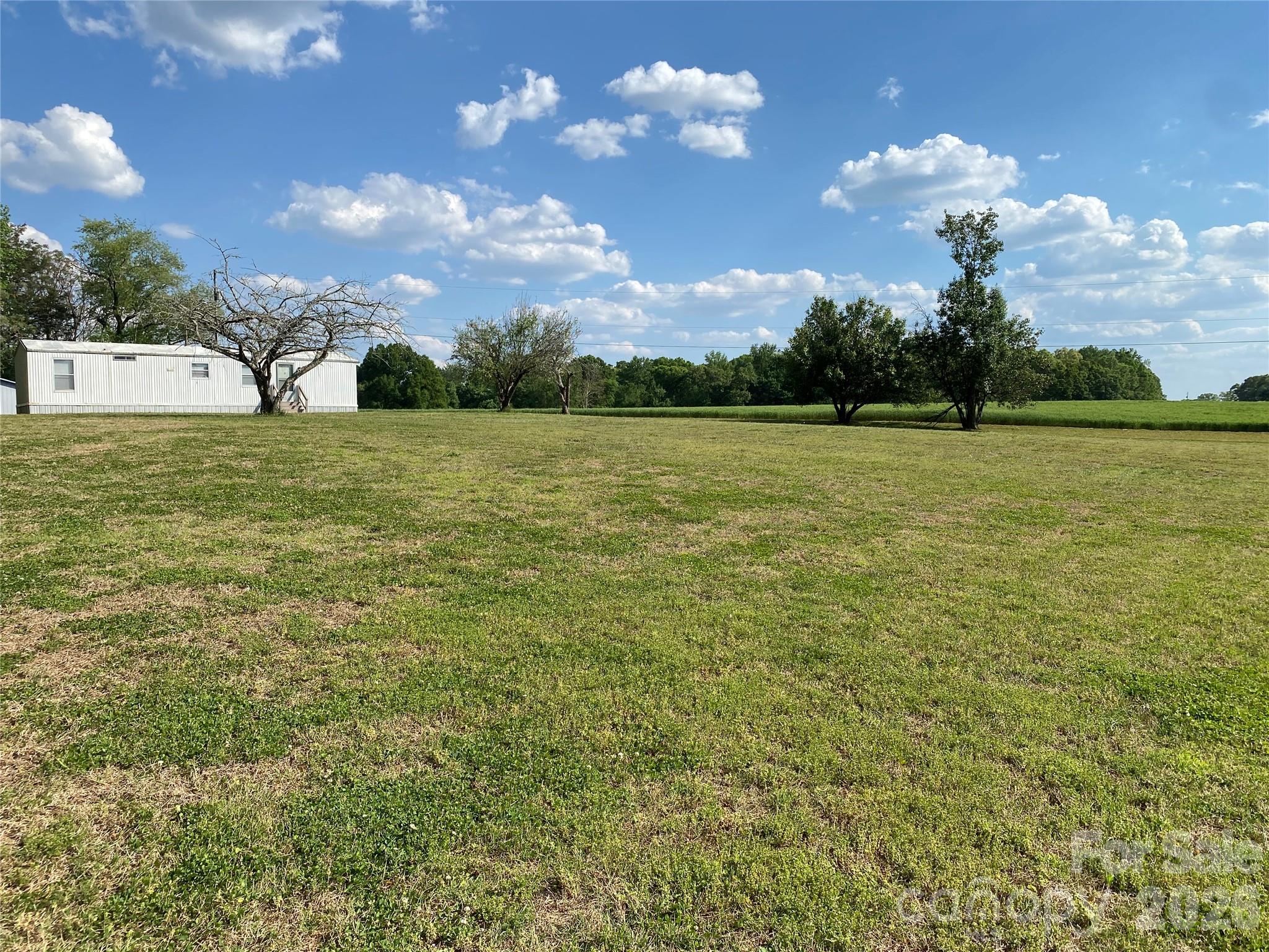 2930 Old Camden Road