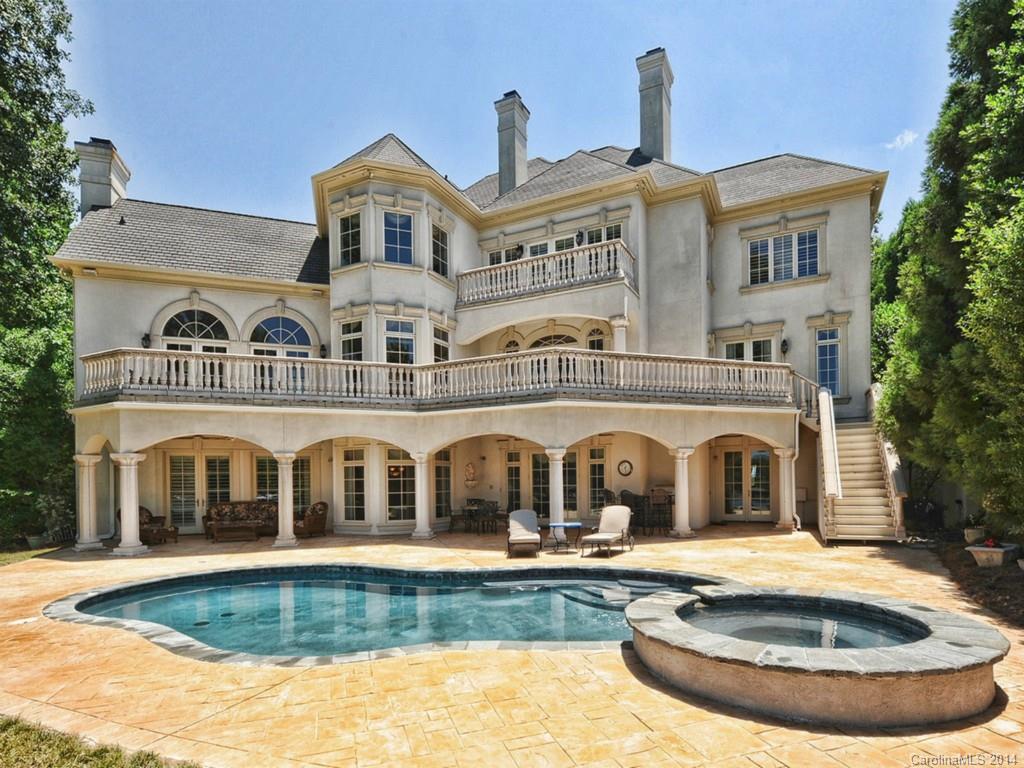 The Peninsula - Residential