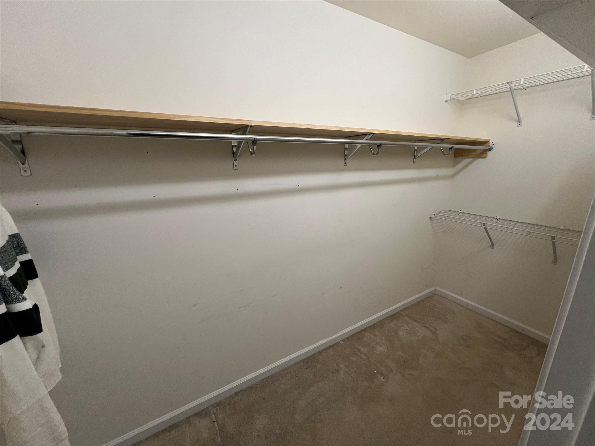 Dutchmans Meadow - Residential