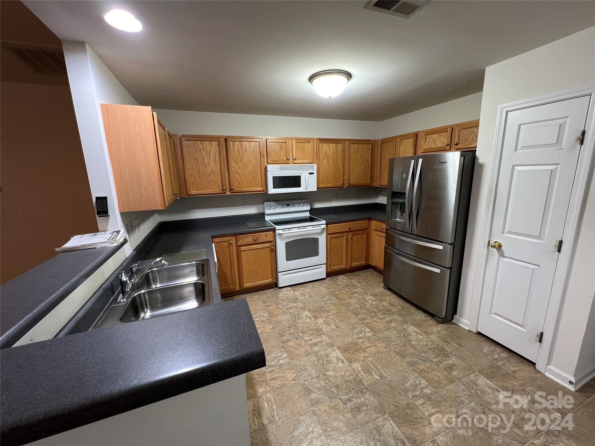 Dutchmans Meadow - Residential