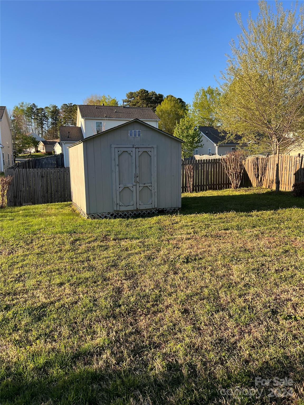 Dutchmans Meadow - Residential