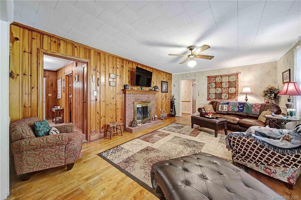 Sunny Hills - Residential