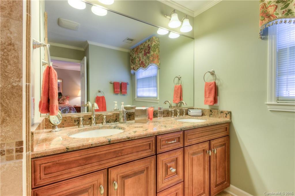 Huntingtowne Farms - Residential