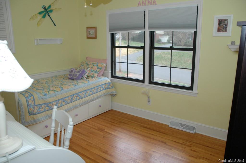 Montclaire - Residential