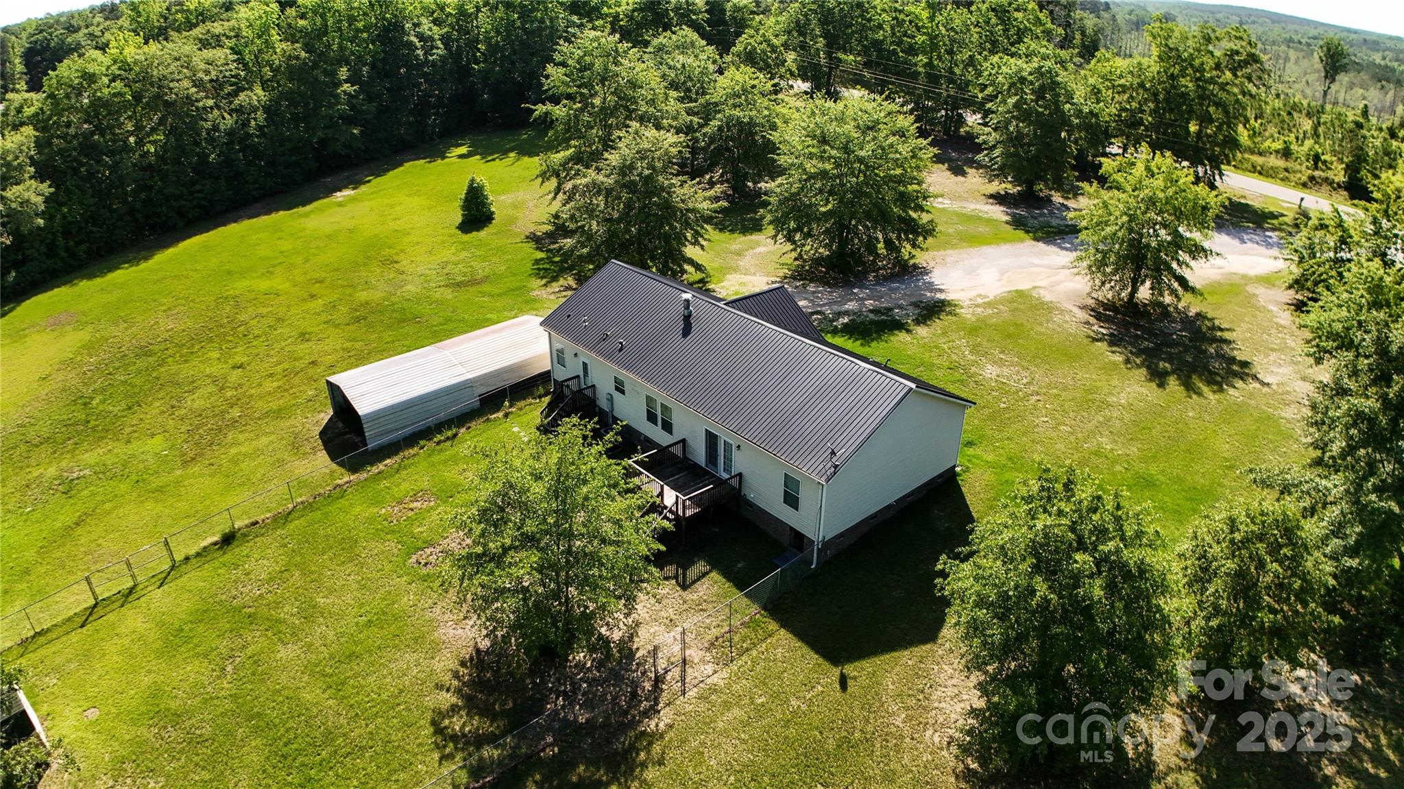 9546 Hwy 265 Highway