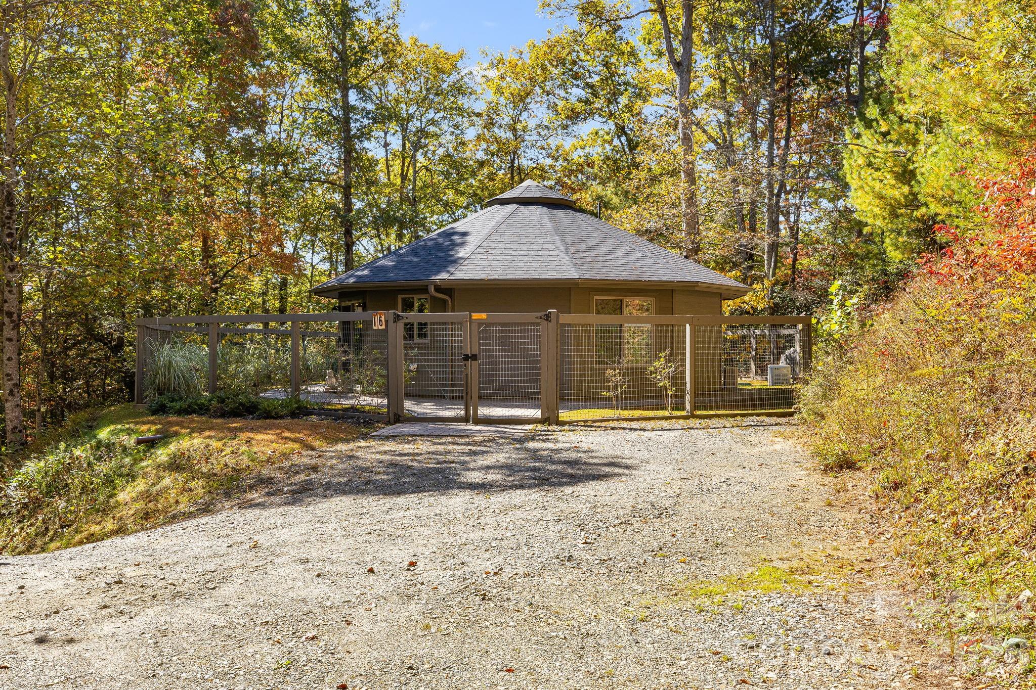 Laurel River Crossing - Residential