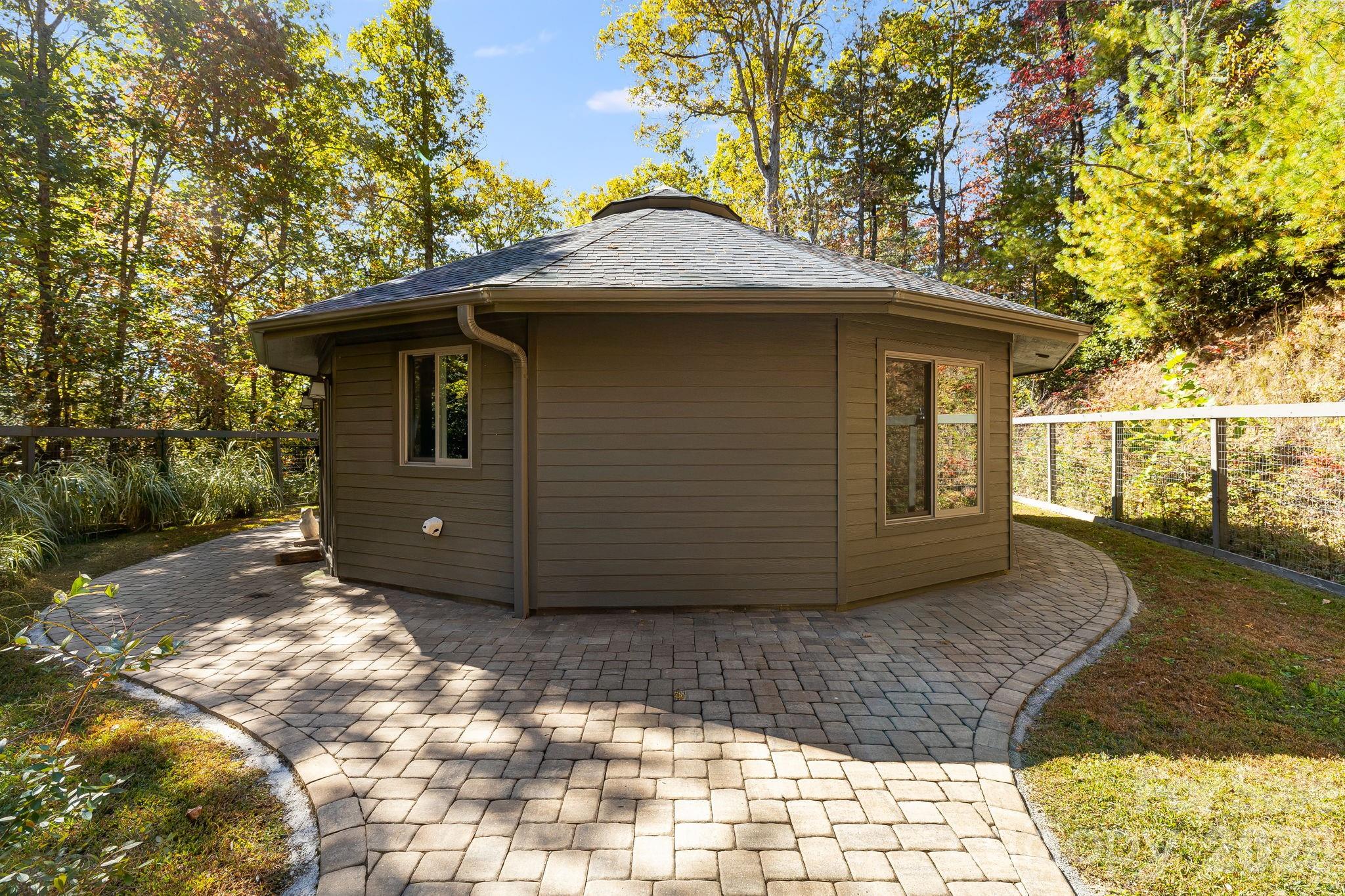 Laurel River Crossing - Residential