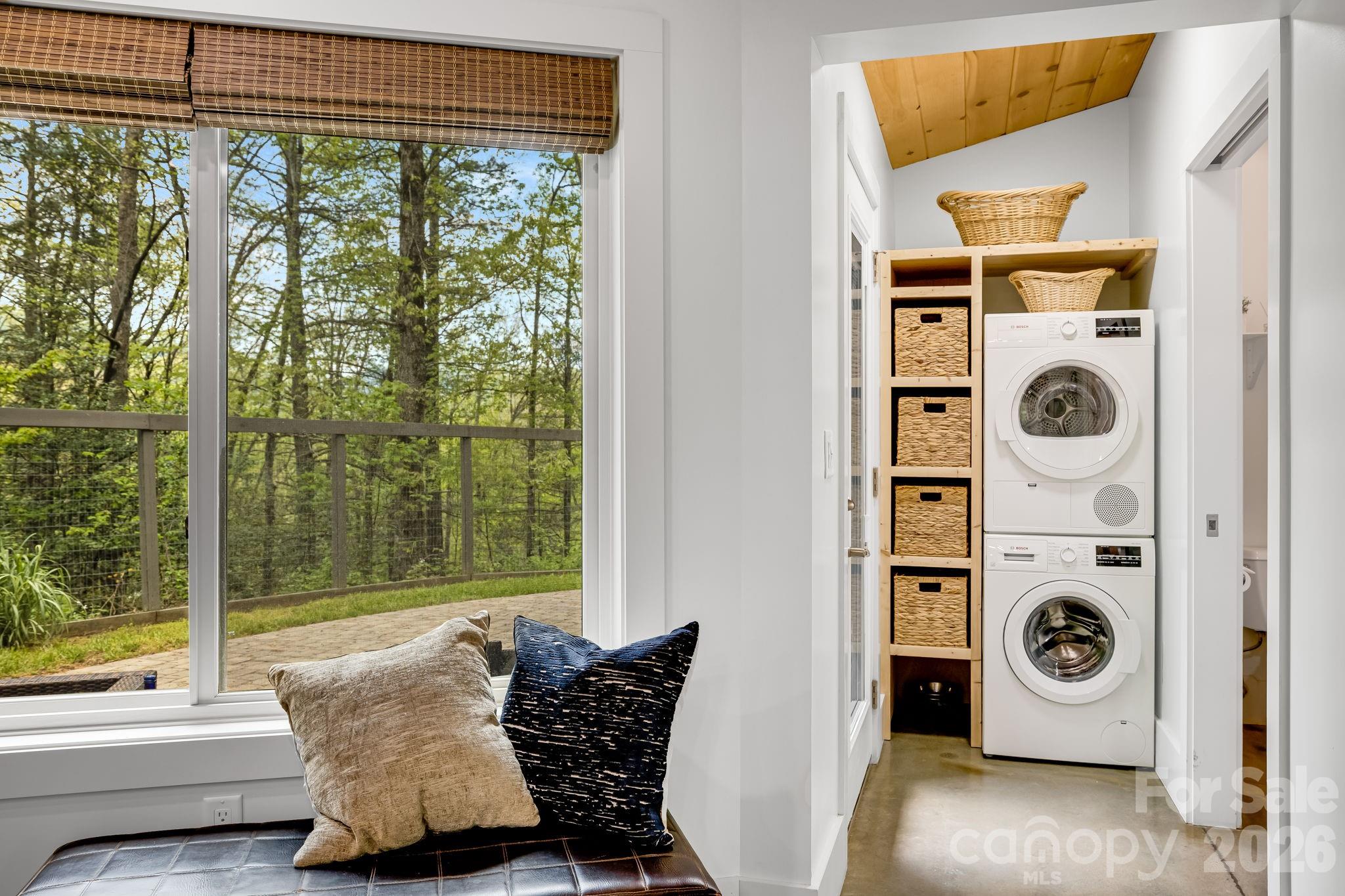 Laurel River Crossing - Residential