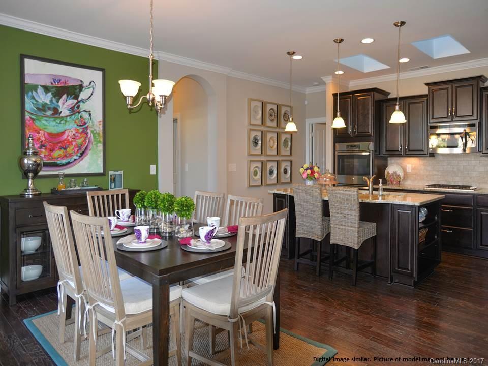 The Courtyards On Lake Norman - Residential