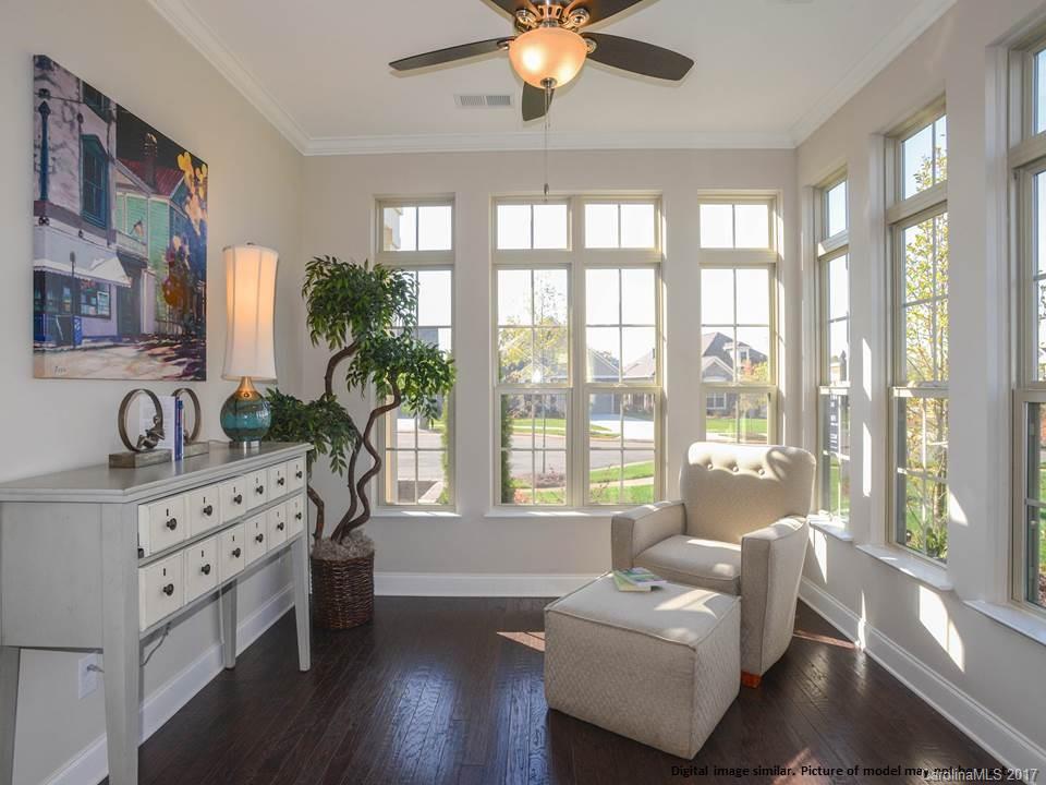 The Courtyards On Lake Norman - Residential