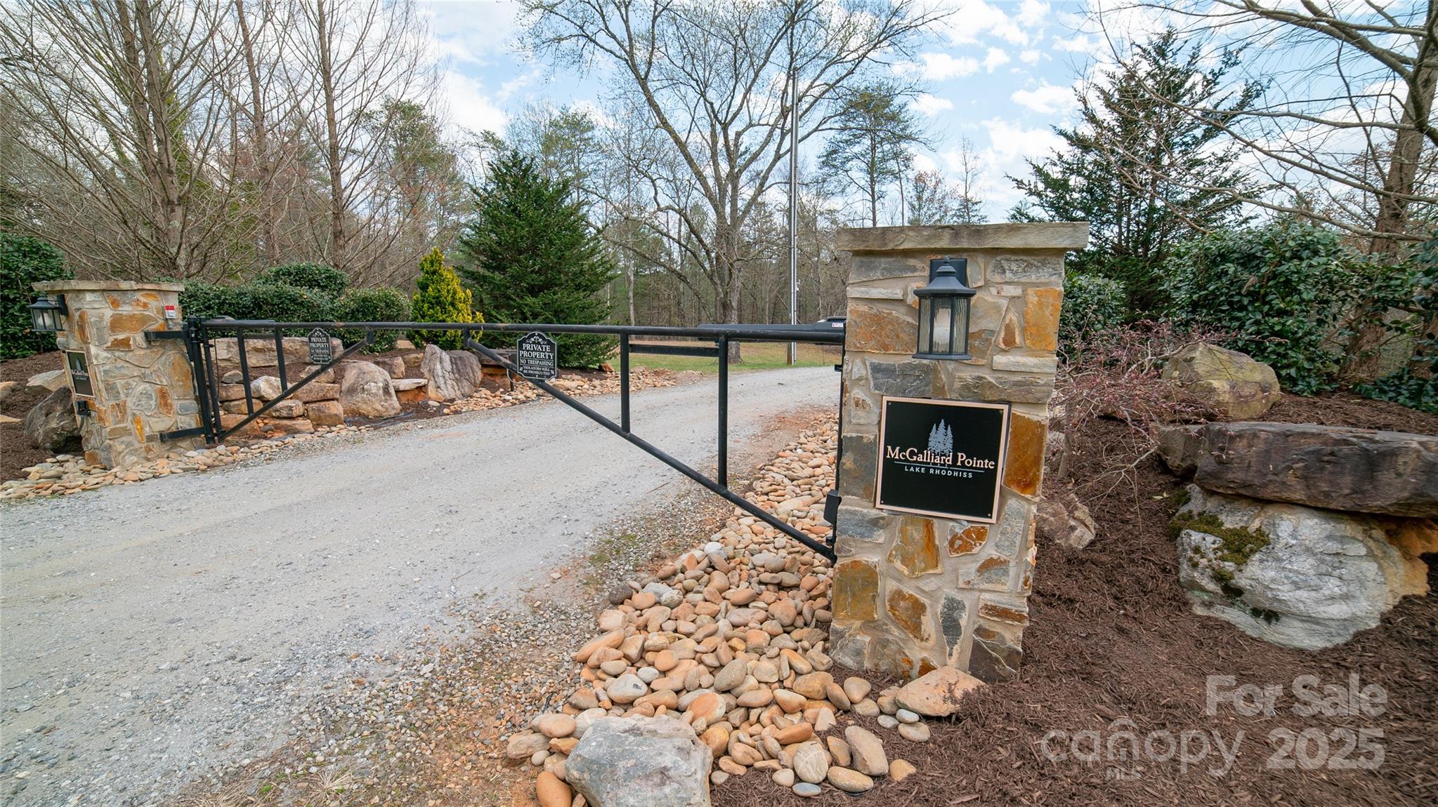 6355 McGalliard Pointe Drive NE 5