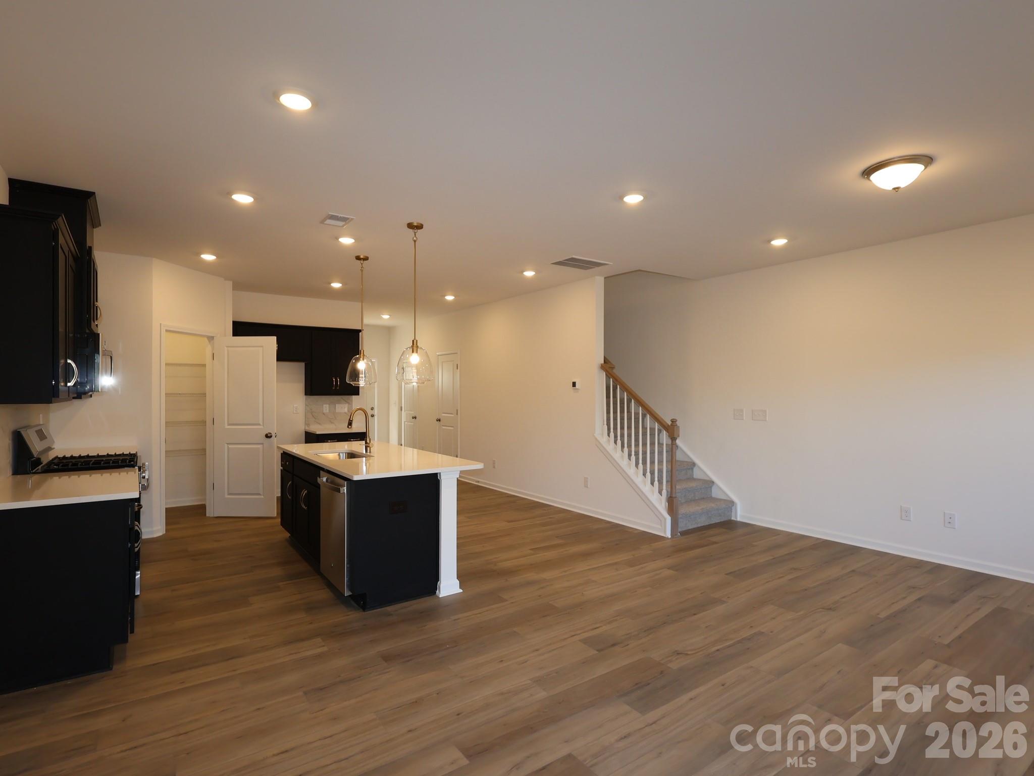 Canterbury Station - Residential