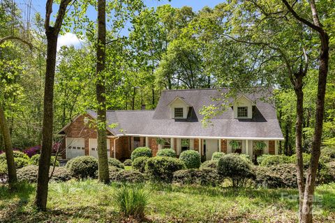 133 Bennett Road Candler NC 28715