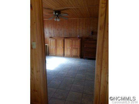 Jays Mountain - Residential