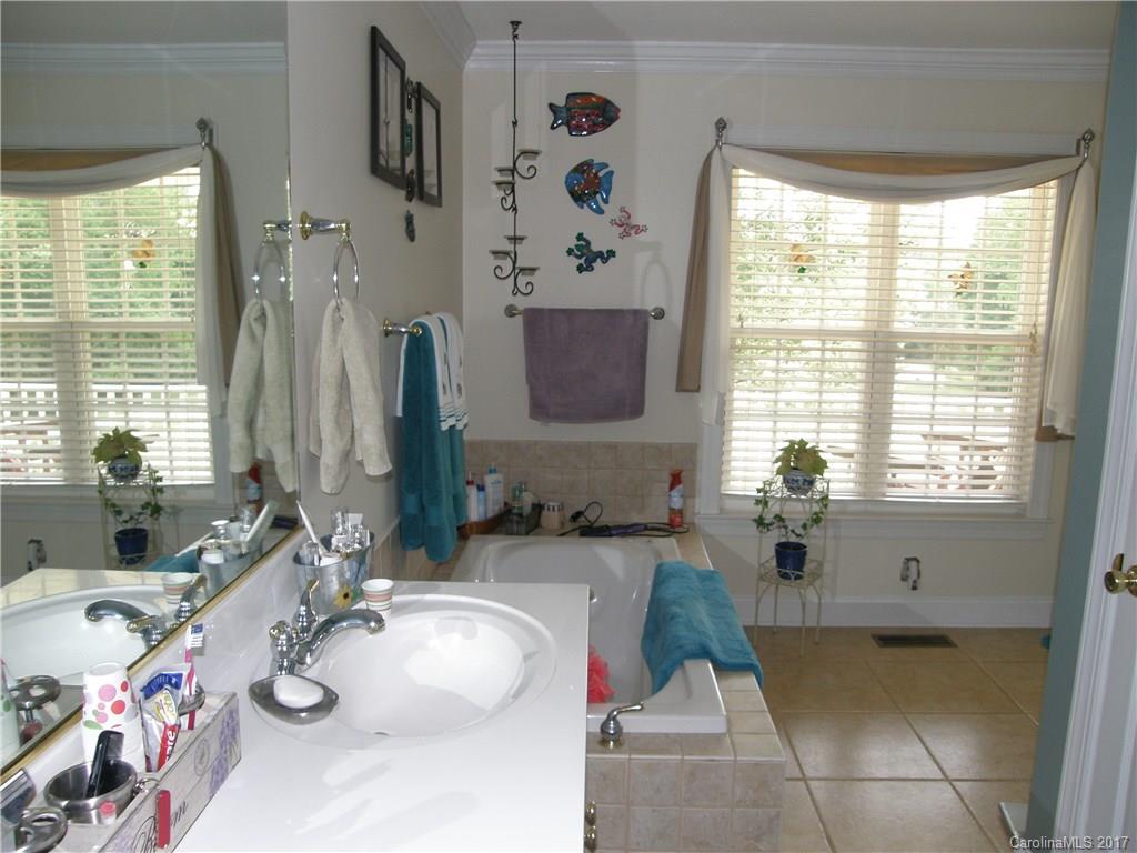 Meadow Ridge - Residential