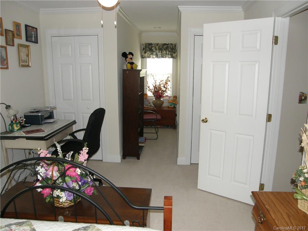 Meadow Ridge - Residential